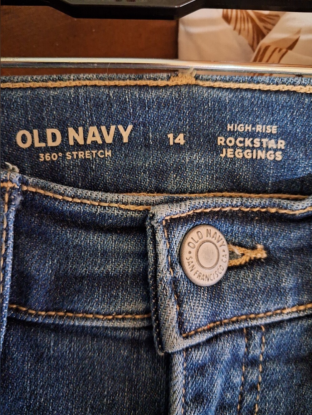 Old Navy Girls 14 High Rise Rockstar Jeans - Picture 3 of 4